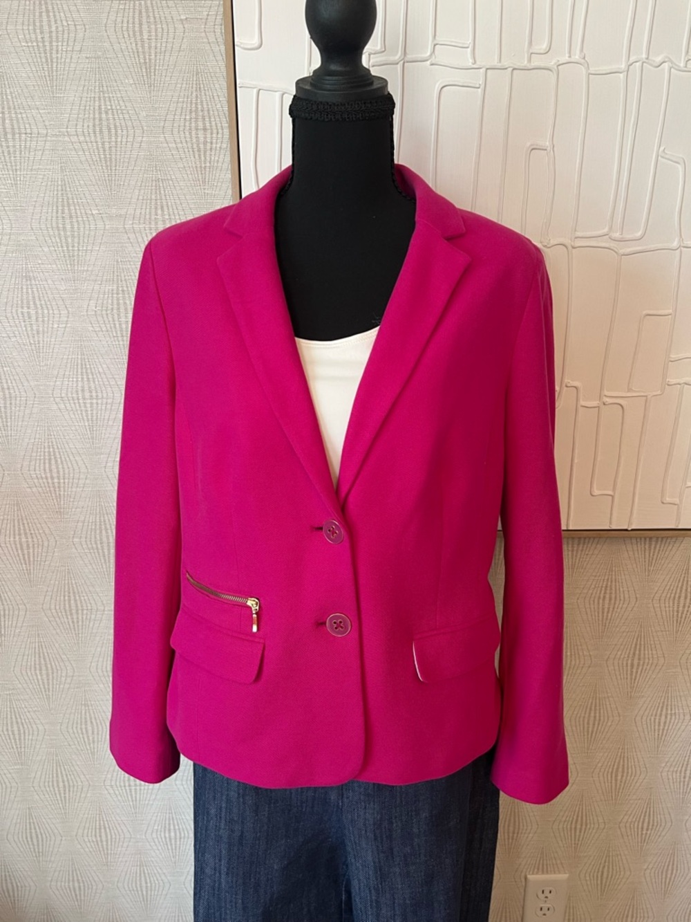 Women's Fuchsia Blazer Jacket